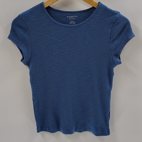 American Eagle Outfitters Tops - American Eagle Cropped Ribbed T-Shirt Size Medium Blue Stretch